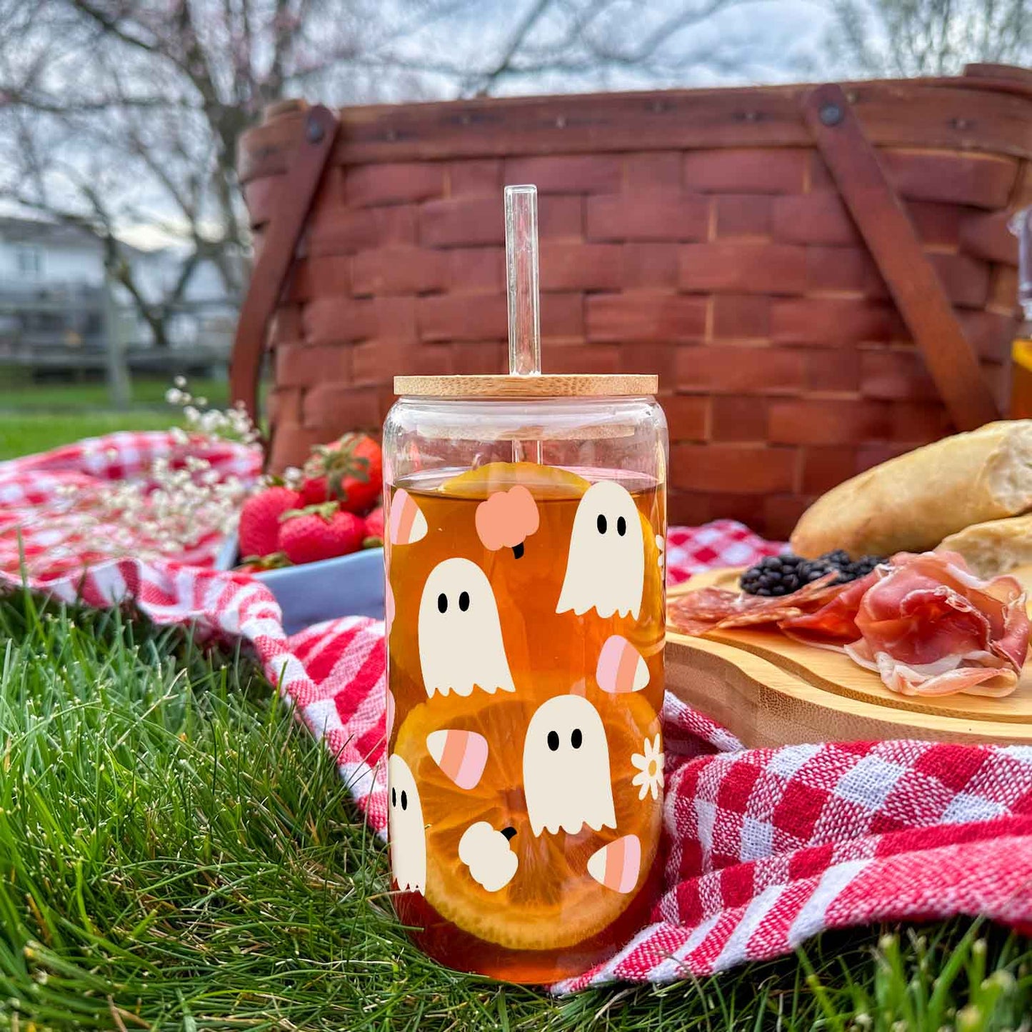 16oz Glass Tumbler - Candy Ghost